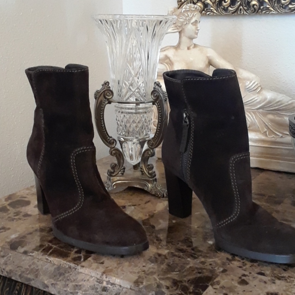 Tod’s ankle boots